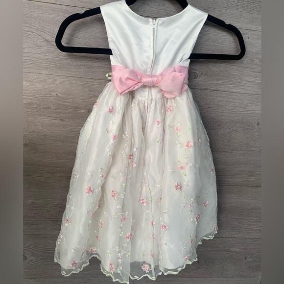 3T Spring dress - Picture 4 of 10